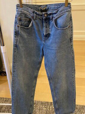 Saint Laurent YSL Blue Mid rise vintage wash blue straight leg Jean 25 D63